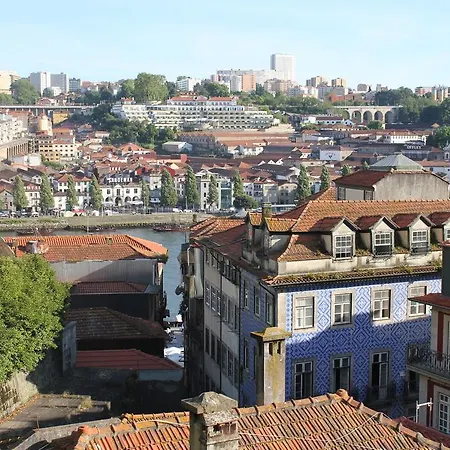 Velho Mercadores Apartment *